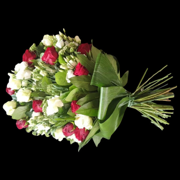 rouwboeket Klassiek Rood met rode bloemen als symbool van liefde en respect
